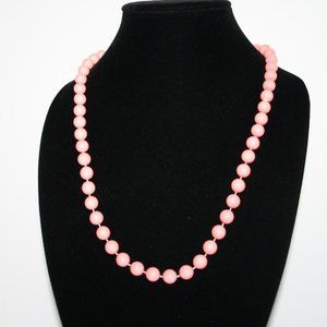 Coral pink beaded vintage necklace